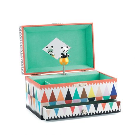 Boîte à bijoux musicale La chanson du Panda Djeco - 20,90€